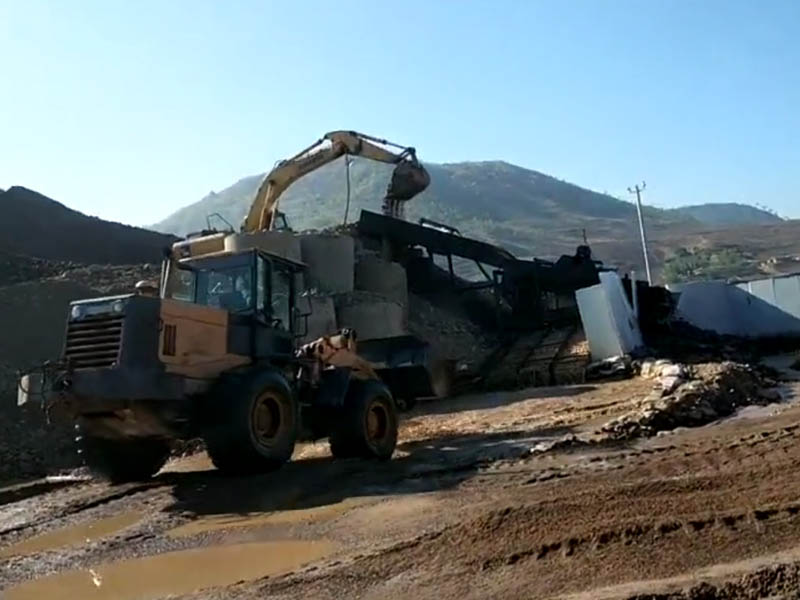 振動(dòng)篩選金設備