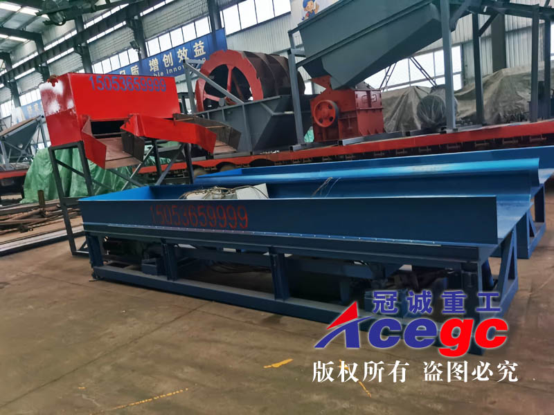 水上挖沙選金設(shè)備 水上挖沙選金設(shè)備